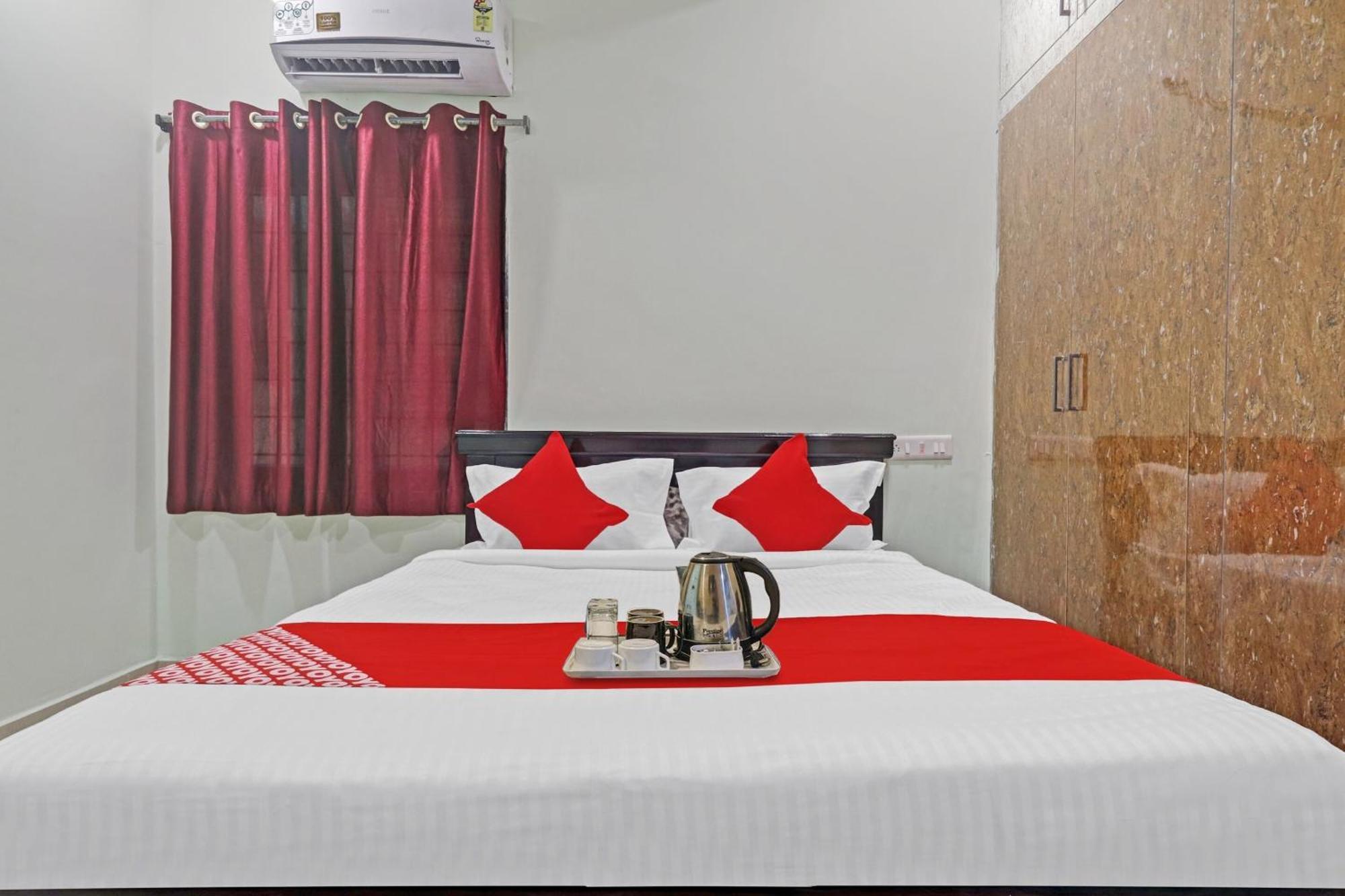 Hotel O Hanuma Residency Sururnagar Exterior foto